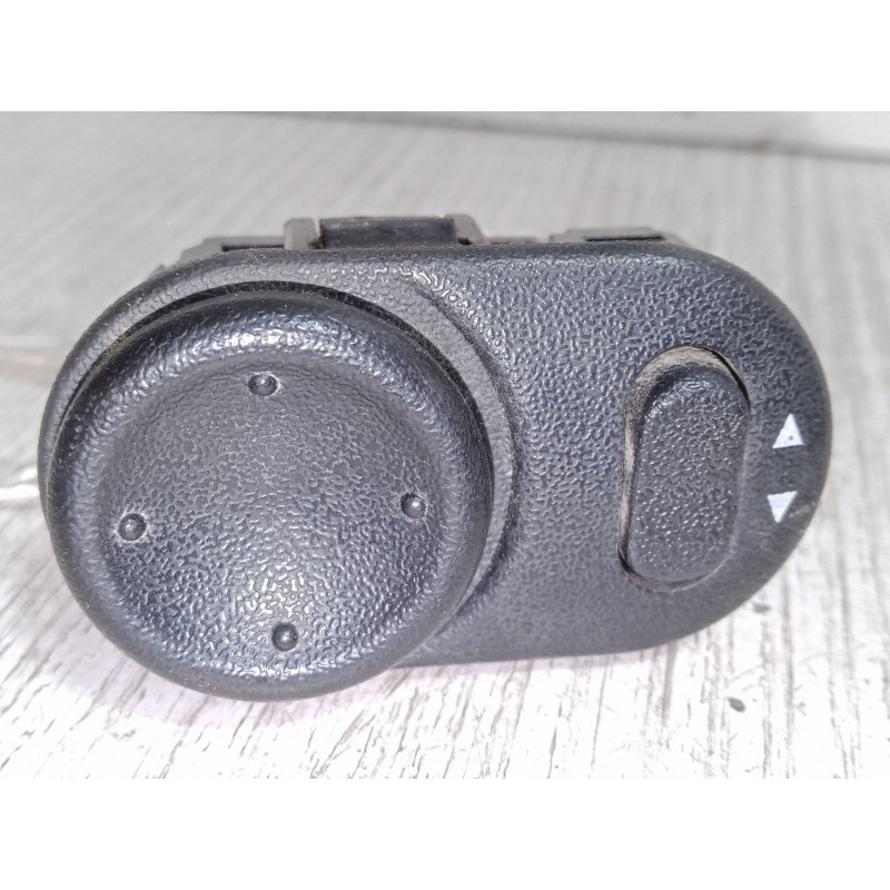 Recambio de mando retrovisor para opel zafira a monospace (t98) 2.0 dti 16v (f75) referencia OEM IAM   