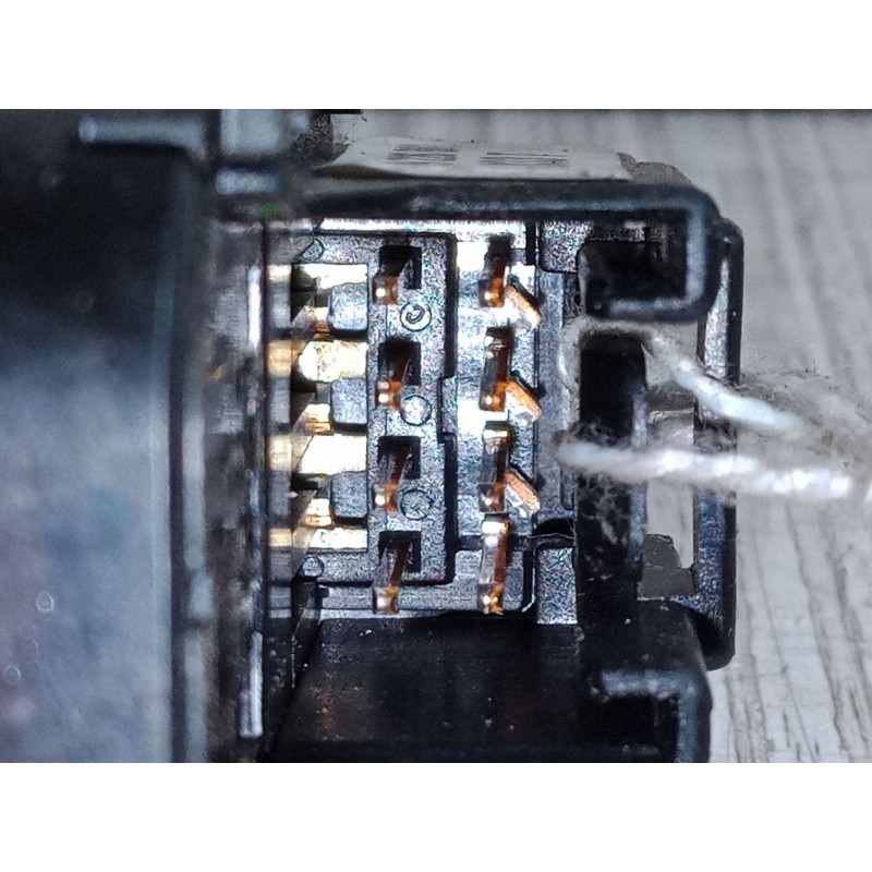 Recambio de mando retrovisor para opel zafira a monospace (t98) 2.0 dti 16v (f75) referencia OEM IAM    Recambio de mando retrovisor para opel zafira a monospace (t98) 2.0 dti 16v (f75) referencia OEM IAM