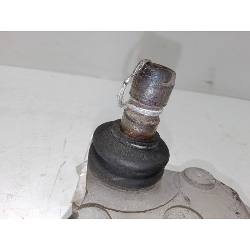 Recambio de brazo suspension inferior delantero derecho para opel astra h (a04) 1.4 (l48) referencia OEM IAM   