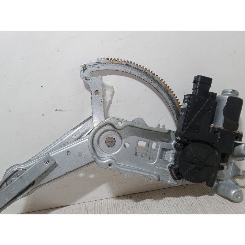Recambio de elevalunas electrico delantero derecho para opel combo furgoneta/monovolumen 1.3 cdti 16v referencia OEM IAM 114707 