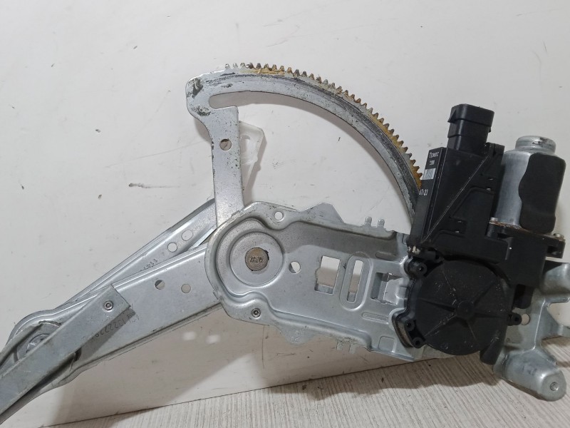 Recambio de elevalunas electrico delantero derecho para opel combo furgoneta/monovolumen 1.3 cdti 16v referencia OEM IAM 114707 