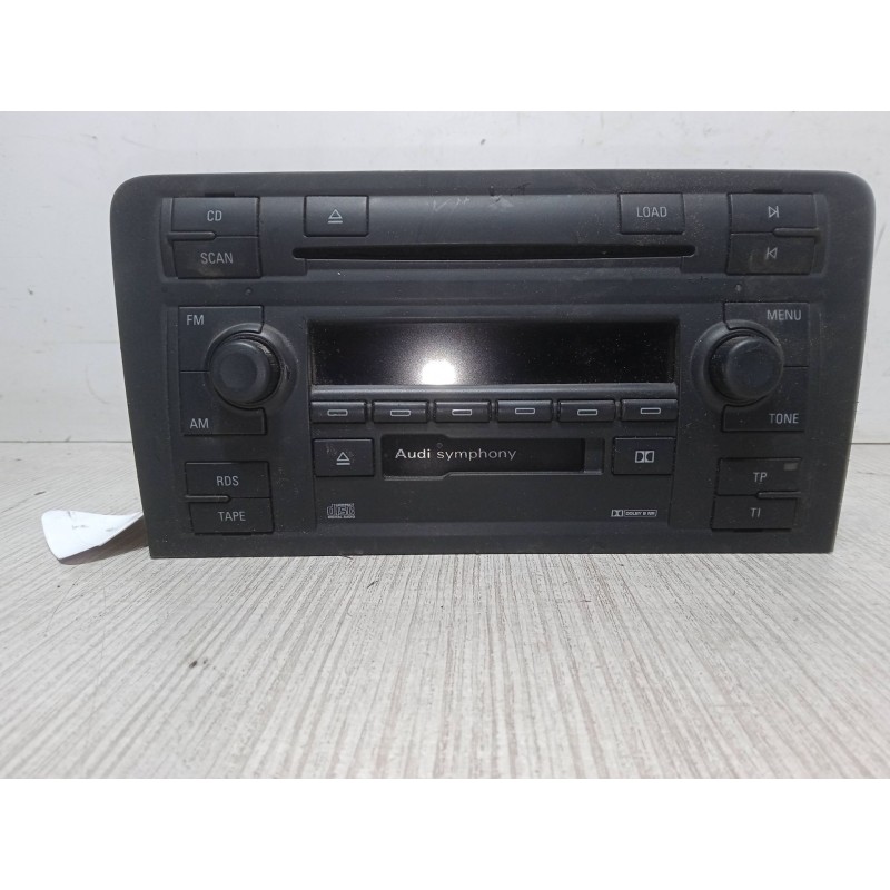 Recambio de radio cd para audi a3 sportback (8pa) 2.0 tdi 16v referencia OEM IAM CQ-EA1373LC  