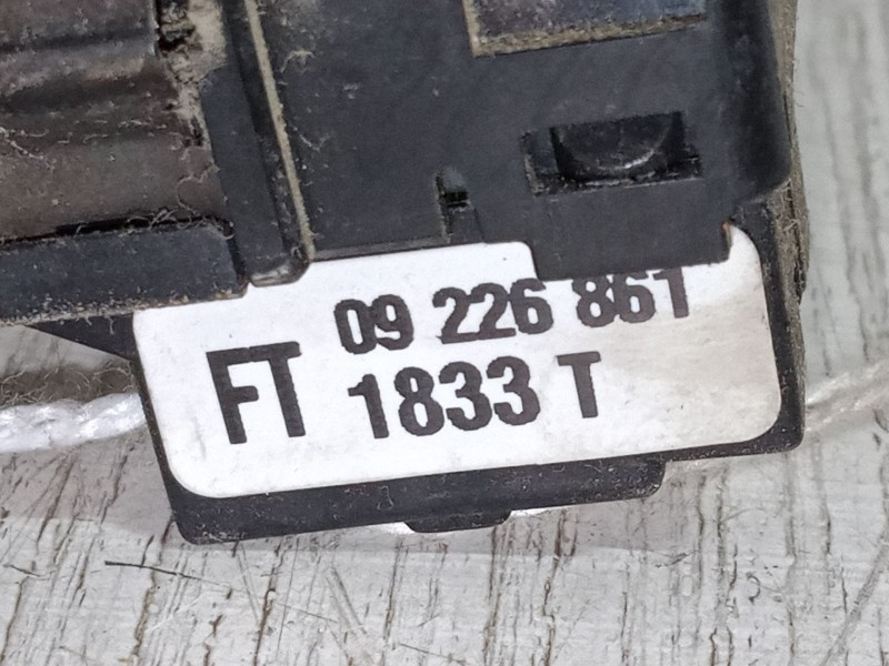 Recambio de mando retrovisor para opel zafira a monospace (t98) 2.0 dti 16v (f75) referencia OEM IAM    Recambio de mando retrovisor para opel zafira a monospace (t98) 2.0 dti 16v (f75) referencia OEM IAM