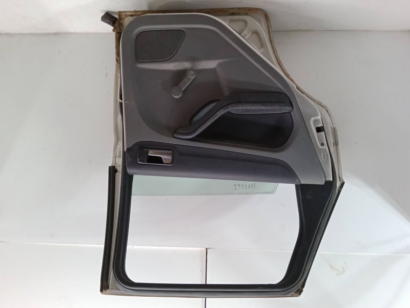 Recambio de puerta trasera izquierda para ford focus iv (hn) 1.0 ecoboost referencia OEM IAM   