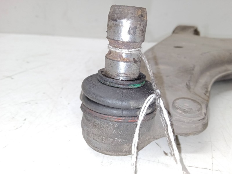 Recambio de brazo suspension inferior delantero izquierdo para opel astra h (a04) 1.4 (l48) referencia OEM IAM   