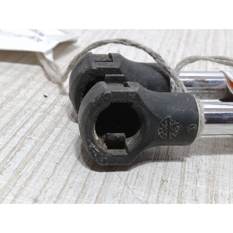 Recambio de amortiguadores malet/porton para renault laguna ii (bg0/1_) 1.6 16v (bg0a, bg0l) referencia OEM IAM   