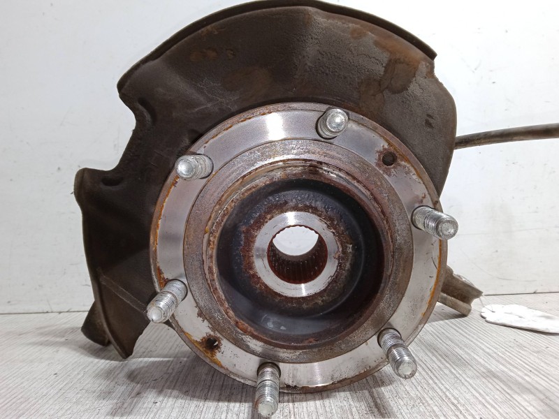 Recambio de mangueta delantera izquierda para kia carnival / grand carnival iii (vq) 2.9 crdi referencia OEM IAM   