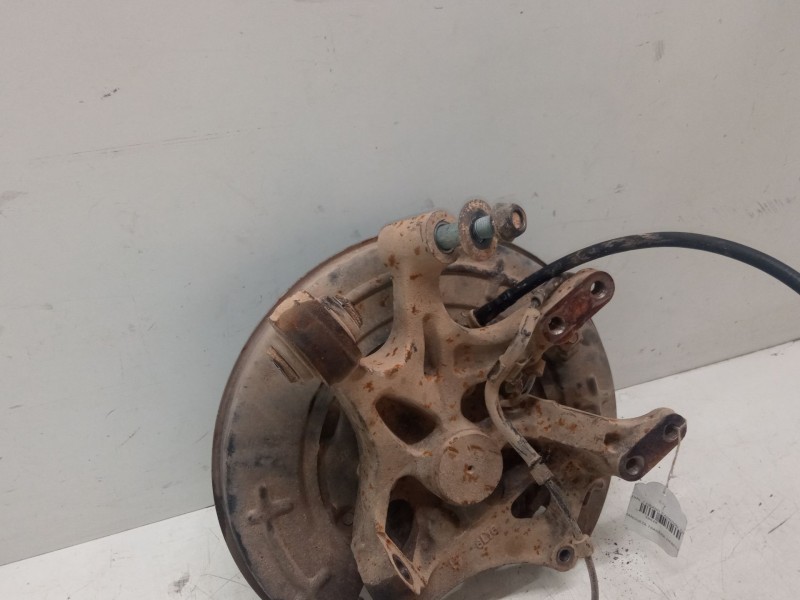 Recambio de mangueta trasera derecha para kia carnival / grand carnival iii (vq) 2.9 crdi referencia OEM IAM   