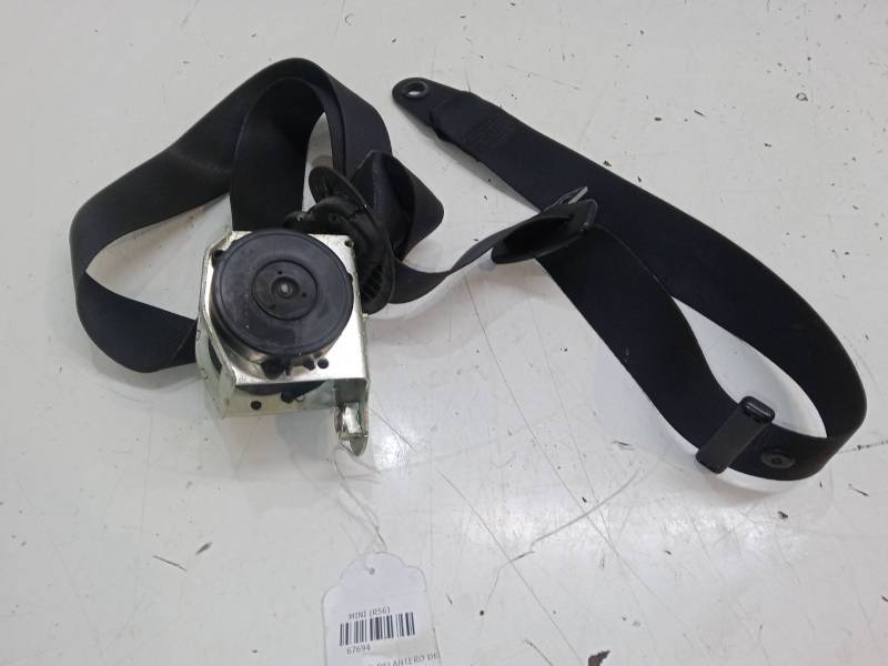 CINTURON SEGURIDAD DELANTERO DERECHO 