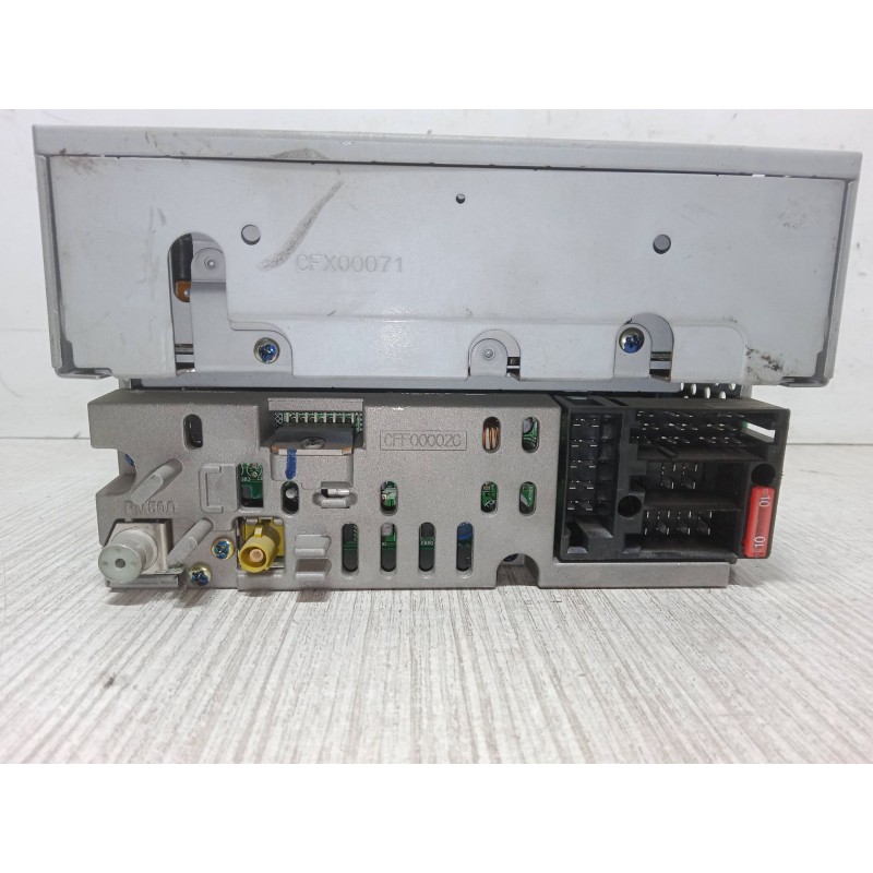 Recambio de radio cd para audi a3 sportback (8pa) 2.0 tdi 16v referencia OEM IAM CQ-EA1373LC   Recambio de radio cd para audi a3 sportback (8pa) 2.0 tdi 16v referencia OEM IAM CQ-EA1373LC