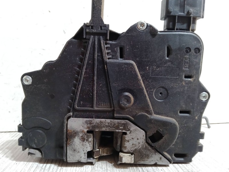 Recambio de cerradura puerta delantera derecha para opel corsa d (s07) 1.2 (l08, l68) referencia OEM IAM 13258274  