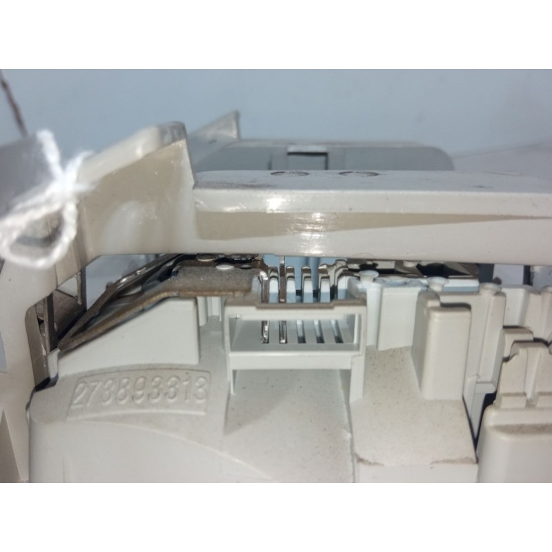 Recambio de luz interior delantera para opel combo furgoneta/monovolumen 1.3 cdti 16v referencia OEM IAM 024422522  