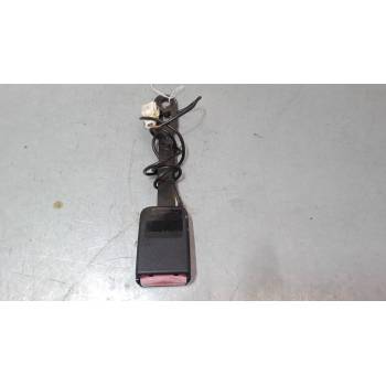 ANCLAJE CINTURON DELANTERO DERECHO 