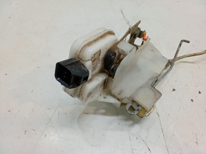 Recambio de cerradura puerta delantera izquierda para mitsubishi l200 (k7_t, k6_t, k5_t) 2.5 td 4wd (k74t) referencia OEM IAM   