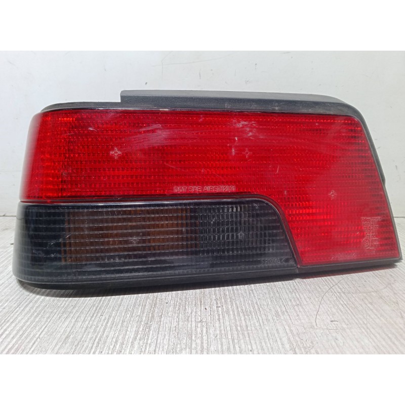 Recambio de piloto trasero izquierdo para peugeot 405 ii break (4e) 1.9 td referencia OEM IAM   