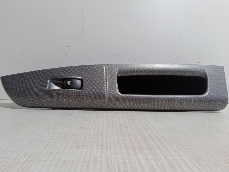 Recambio de mando elevalunas delantero derecho para hyundai getz (tb) 1.3 referencia OEM IAM   