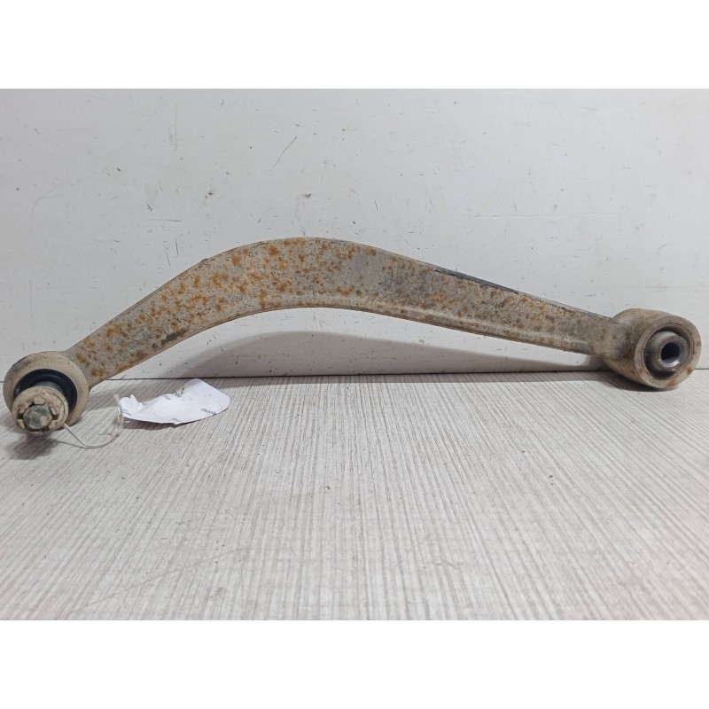 Recambio de brazo suspension superior trasero izquierdo para kia carnival / grand carnival iii (vq) 2.9 crdi referencia OEM IAM 