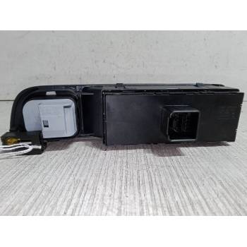 MANDO ELEVALUNAS DELANTERO IZQUIERDO 1K4959857B 
