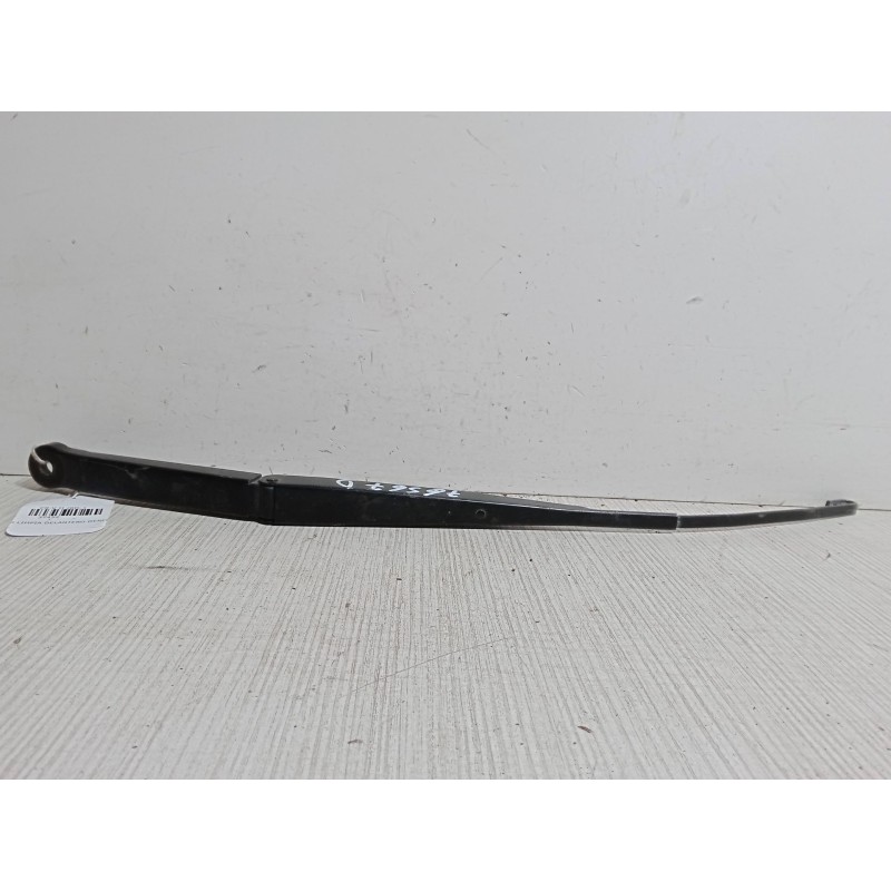 Recambio de brazo limpia delantero derecho para honda cr-v ii (rd_) 2.2 ctdi (rd9) referencia OEM IAM   