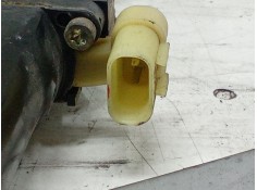 Recambio de elevalunas electrico delantero derecho para hyundai getz (tb) 1.3 referencia OEM IAM    2
