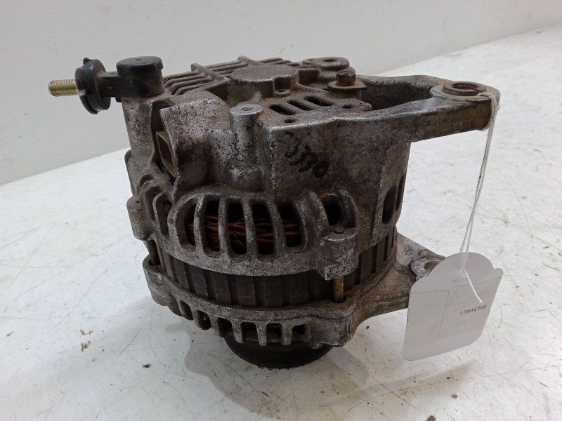 Recambio de alternador para nissan pick up (d22) 2.5 di referencia OEM IAM 23100VK010  A3TB5099