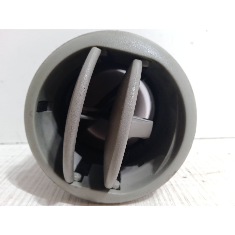 Recambio de aireador derecho para fiat punto (188_) 1.9 jtd 80 (188.237, .257, .337, .357) referencia OEM IAM   