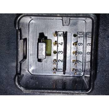 MANDO ELEVALUNAS DELANTERO IZQUIERDO 1K4959857B 