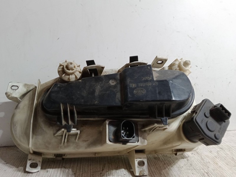 Recambio de faro derecho para volkswagen golf iii (1h1) 1.6 referencia OEM IAM   