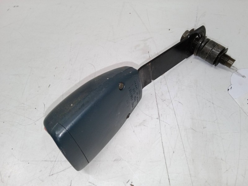 Recambio de anclaje cinturon delantero derecho para nissan almera i (n15) 1.4 referencia OEM IAM   