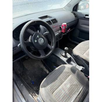 VOLKSWAGEN POLO IV (9N_, 9A_)