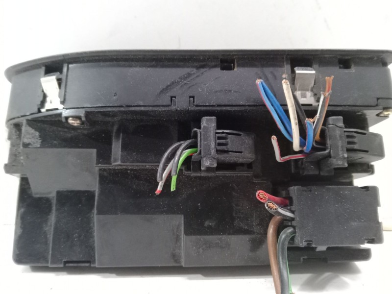 Recambio de mando elevalunas delantero izquierdo para bmw 5 (e39) 523 i referencia OEM IAM   