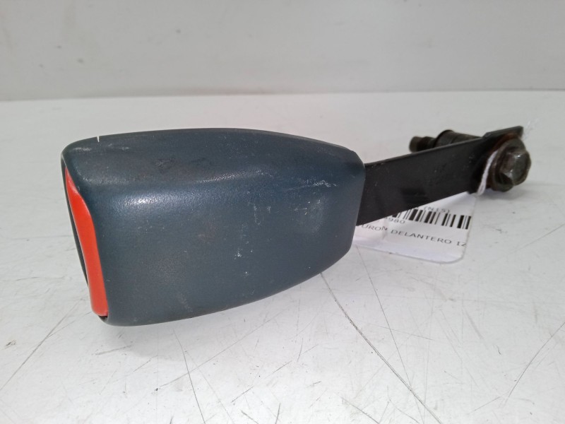 Recambio de anclaje cinturon delantero izquierdo para nissan almera i (n15) 1.4 referencia OEM IAM   