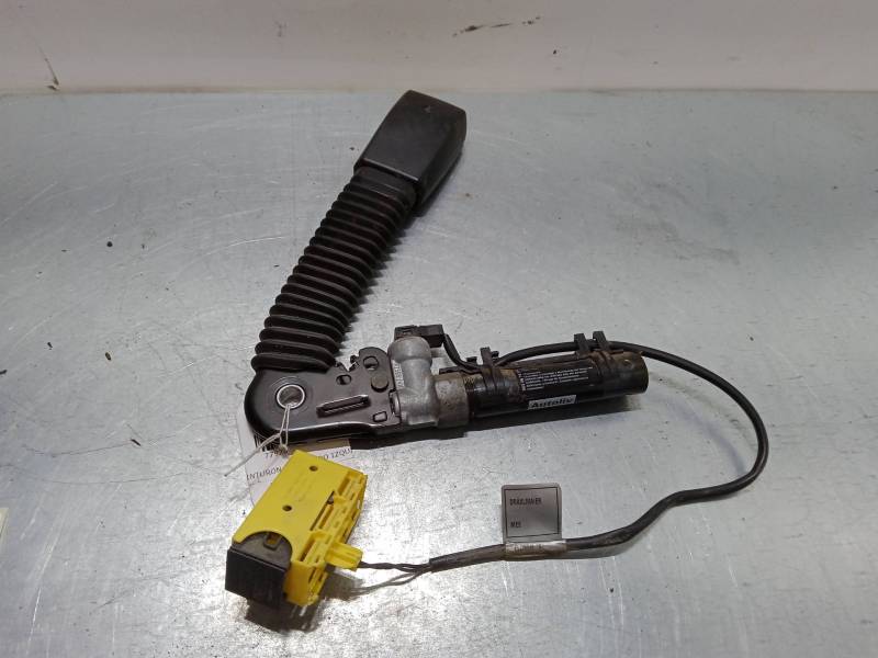 ANCLAJE CINTURON DELANTERO IZQUIERDO 