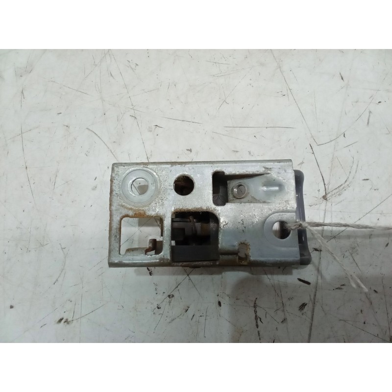 Recambio de maneta interior puerta delantera izquierda para nissan cabstar e (tl_, vl_) 105.35, 110.35, 110.45 (tl0) referencia 