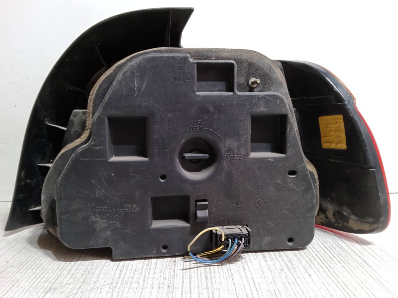 Recambio de piloto trasero izquierdo para bmw 5 (e39) 523 i referencia OEM IAM   