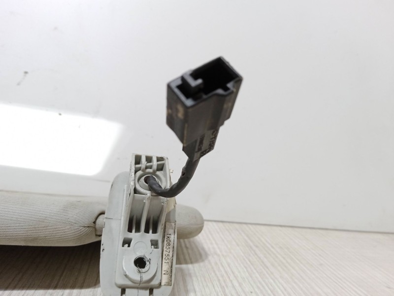 Recambio de parasol izquierdo para volkswagen golf v (1k1) 1.9 tdi referencia OEM IAM   