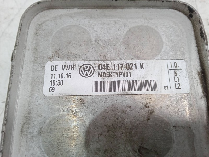 Recambio de enfriador aceite motor para skoda fabia i (6y2) 1.4 referencia OEM IAM 04E117021K  