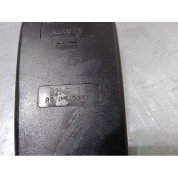 ANCLAJE CINTURON DELANTERO IZQUIERDO 