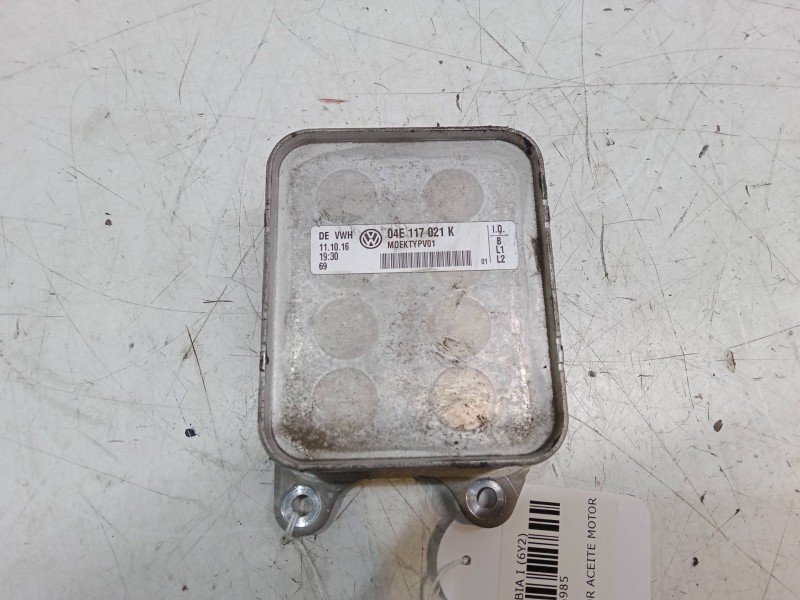 Recambio de enfriador aceite motor para skoda fabia i (6y2) 1.4 referencia OEM IAM 04E117021K  