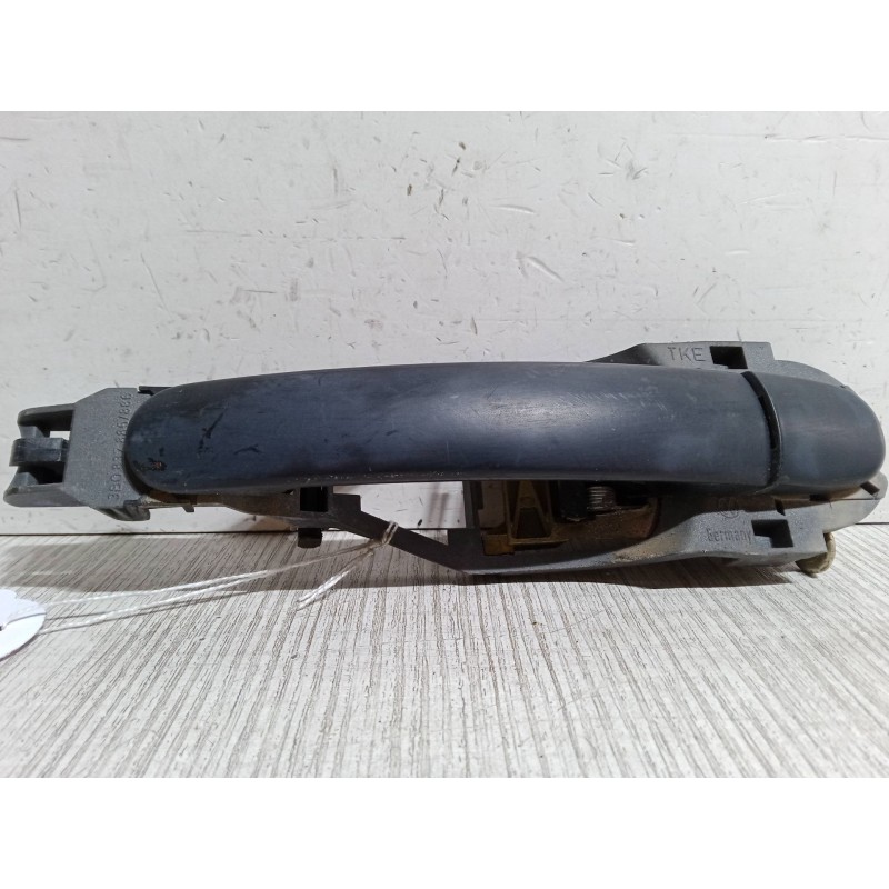 Recambio de maneta exterior puerta trasera izquierda para volkswagen golf iv (1j1) 1.6 16v referencia OEM IAM   