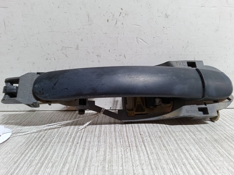 Recambio de maneta exterior puerta trasera izquierda para volkswagen golf iv (1j1) 1.6 16v referencia OEM IAM   