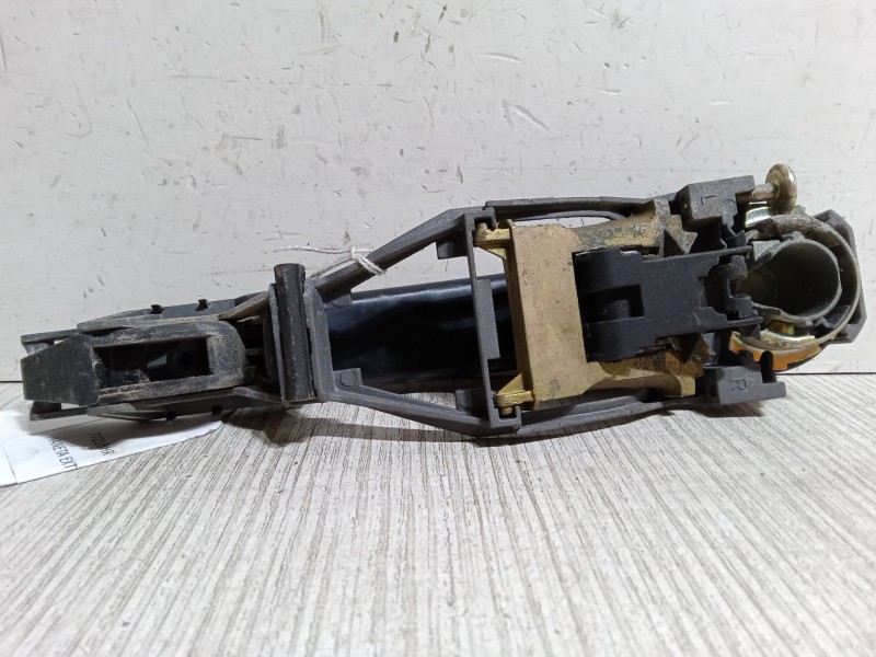 Recambio de maneta exterior puerta trasera izquierda para volkswagen golf iv (1j1) 1.6 16v referencia OEM IAM   