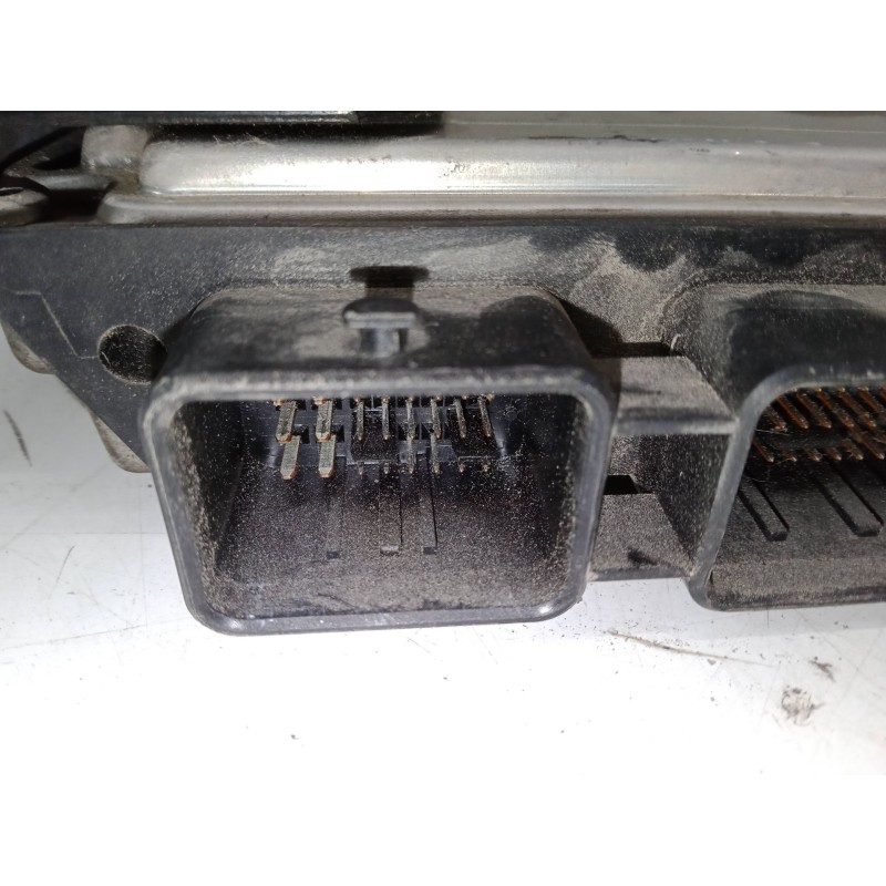 Recambio de centralita motor uce para peugeot 307 (3a/c) 1.6 hdi referencia OEM IAM 9655943580.0281011863  