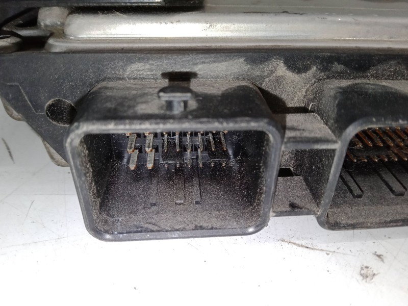 Recambio de centralita motor uce para peugeot 307 (3a/c) 1.6 hdi referencia OEM IAM 9655943580.0281011863  