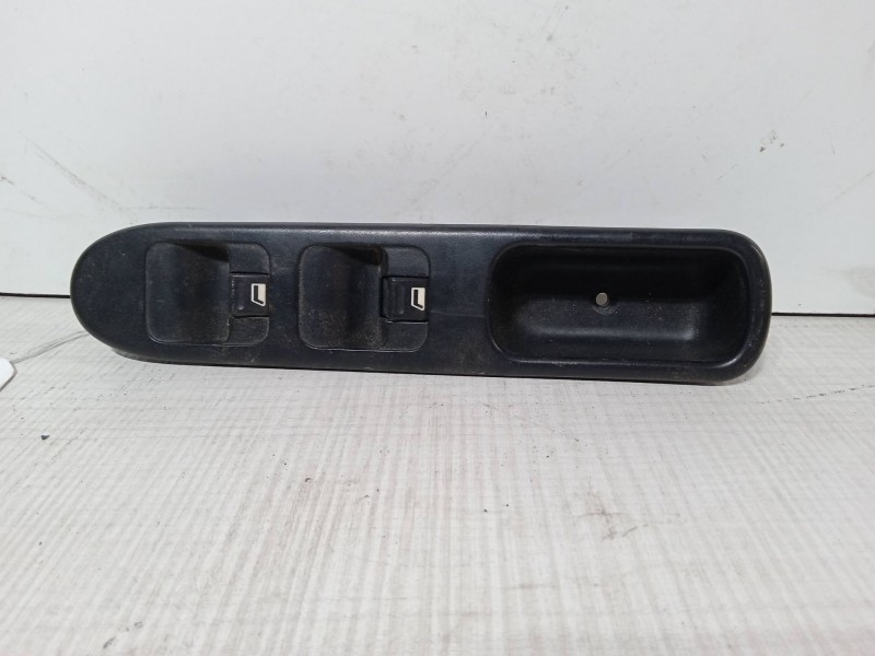 Recambio de mando elevalunas delantero izquierdo para peugeot 307 (3a/c) 2.0 hdi 90 referencia OEM IAM   