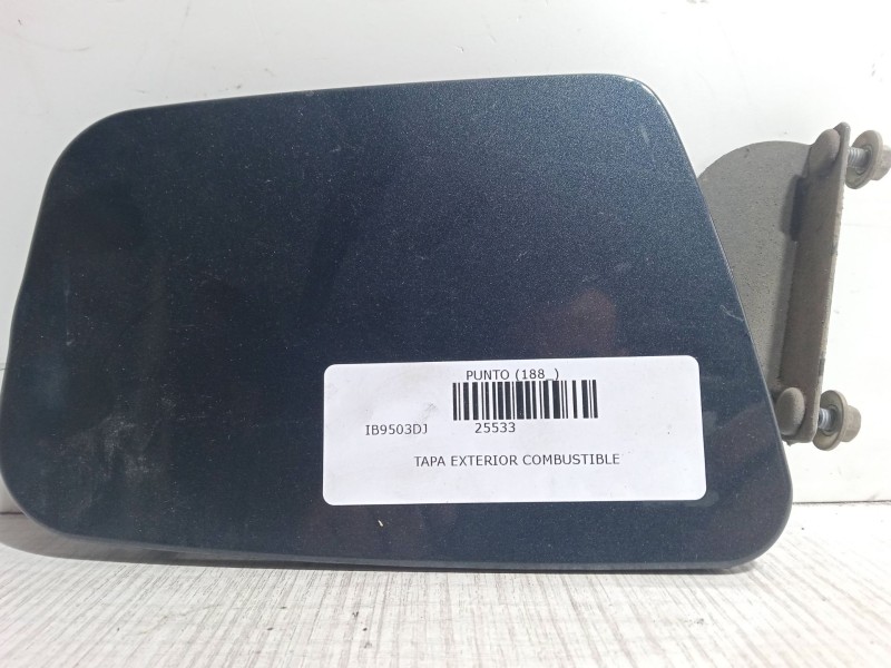 Recambio de tapa exterior combustible para fiat punto (188_) 1.9 jtd 80 (188.237, .257, .337, .357) referencia OEM IAM   