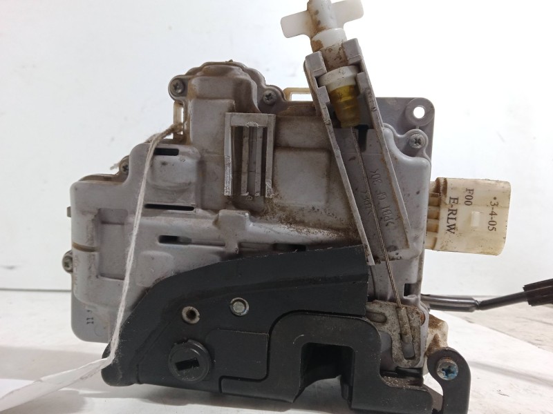 Recambio de cerradura puerta trasera izquierda para volkswagen passat b6 (3c2) 1.9 tdi referencia OEM IAM JA6-314839015A  