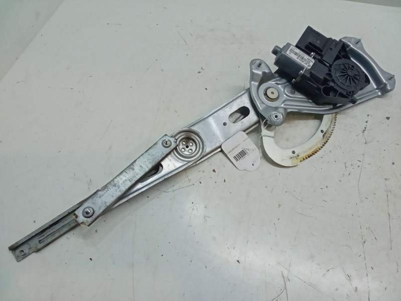 Recambio de elevalunas electrico delantero derecho para renault scénic iii (jz0/1_) 1.5 dci referencia OEM IAM   