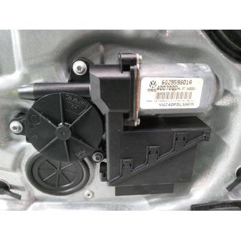 ELEVALUNAS ELECTRICO DERECHO 3P 6Q2959801A 
