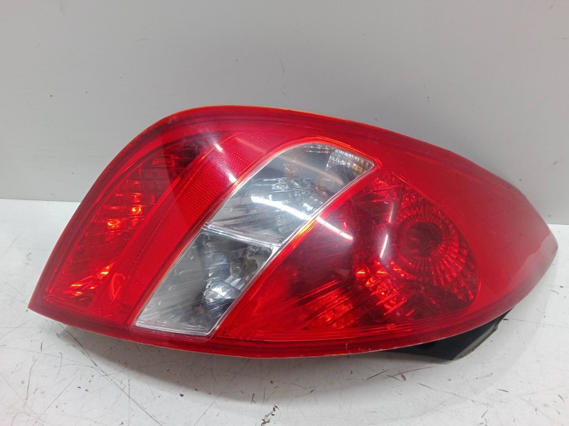 Recambio de piloto trasero izquierdo para hyundai i20 i (pb, pbt) 1.2 referencia OEM IAM   